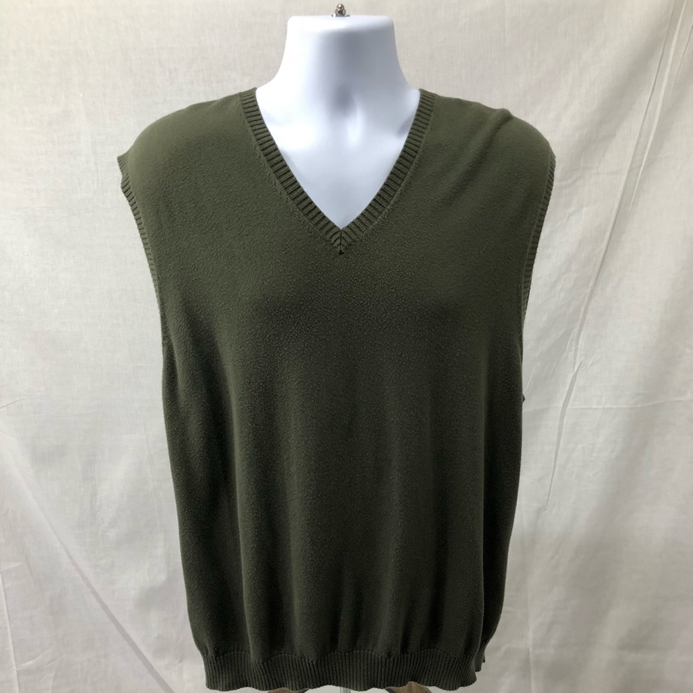 Brooks Brothers Sleeveless V Neck Men’s Xl